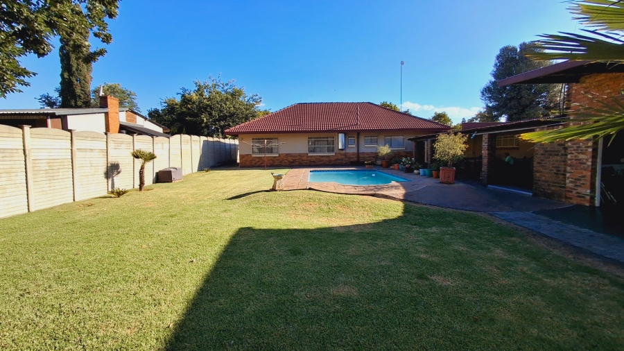 4 Bedroom Property for Sale in Sasolburg Ext 5 Free State